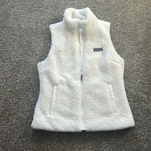 White Fleece Patagonia Vest - Medium